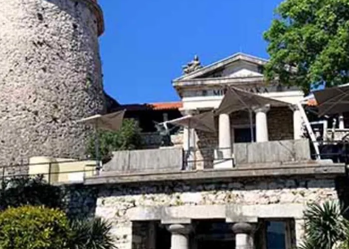 Apartmán Hosty Place *